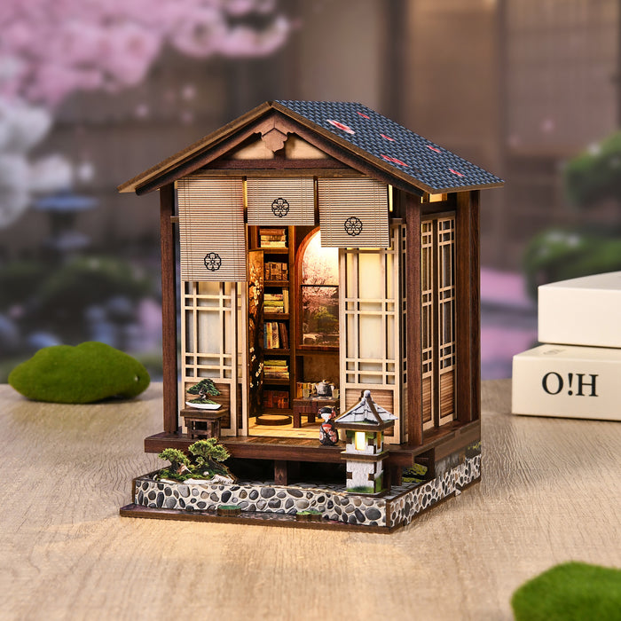 Quiet moss retreat | Moss-lantern harmony garden kit
